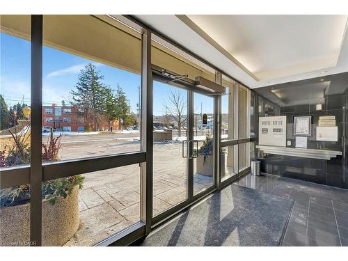 506-1770 Main Street W, Hamilton, ON -  With Balcony With Exterior