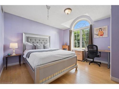 5044 Whitelaw Road, Guelph/Eramosa, ON - Indoor Photo Showing Bedroom