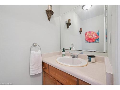 5044 Whitelaw Road, Guelph/Eramosa, ON - Indoor Photo Showing Bathroom