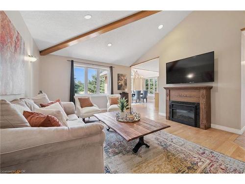 5044 Whitelaw Road, Guelph/Eramosa, ON - Indoor Photo Showing Living Room With Fireplace