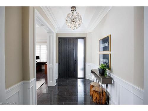 125 Paliser Court, Oakville, ON - Indoor Photo Showing Other Room