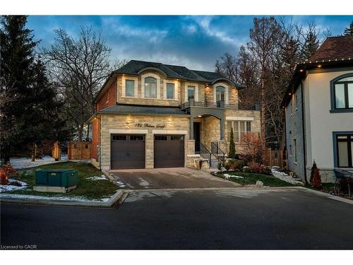 125 Paliser Court, Oakville, ON - Outdoor With Facade
