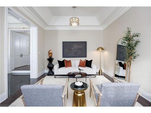 125 Paliser Court, Oakville, ON - Indoor