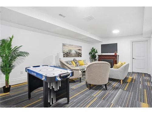 34 Indiana Road W, Hagersville, ON - Indoor