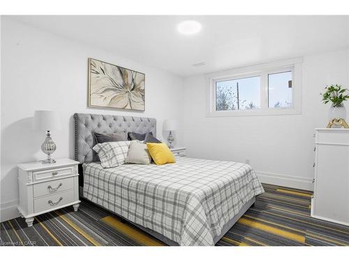 34 Indiana Road W, Hagersville, ON - Indoor Photo Showing Bedroom
