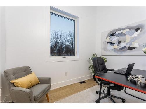 34 Indiana Road W, Hagersville, ON - Indoor Photo Showing Office