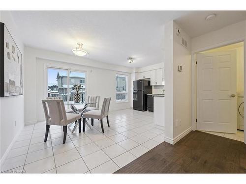268 Parkvale Drive, Kitchener, ON - Indoor Photo Showing Dining Room