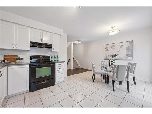 268 Parkvale Drive, Kitchener, ON - Indoor Photo Showing Kitchen