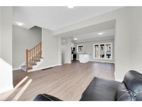 5-19 Picardy Drive, Hamilton, ON - Indoor