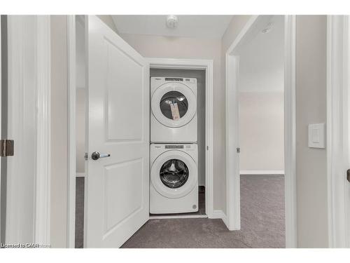 5-19 Picardy Drive, Hamilton, ON - Indoor Photo Showing Laundry Room