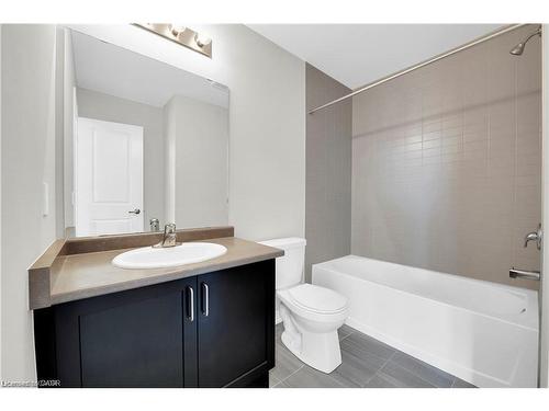 5-19 Picardy Drive, Hamilton, ON - Indoor Photo Showing Bathroom