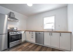 2-198 Sherman Avenue N Hamilton, ON L8L 6M9