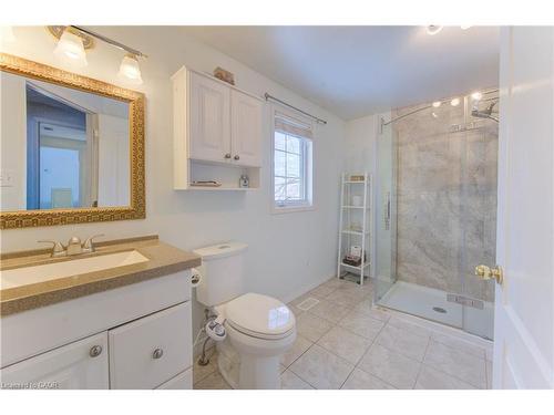 447 Brigantine Drive, Waterloo, ON - Indoor Photo Showing Bathroom