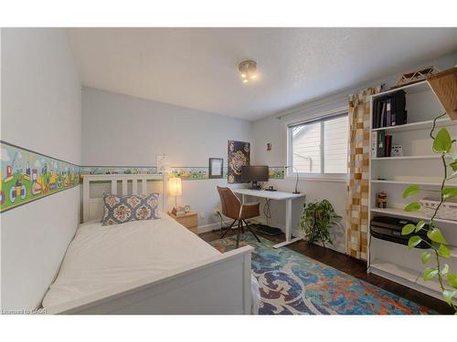 447 Brigantine Drive, Waterloo, ON - Indoor Photo Showing Bedroom
