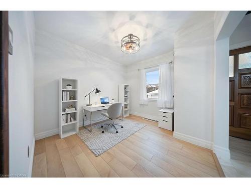 186 Huxley Avenue S, Hamilton, ON - Indoor Photo Showing Office