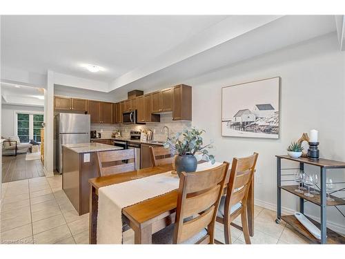 21-383 Dundas Street E, Waterdown, ON - Indoor