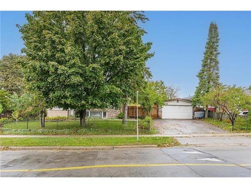 152 Kinzie Avenue, Kitchener, ON - Outdoor