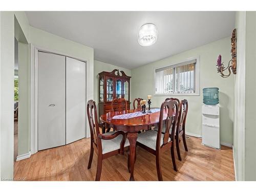 152 Kinzie Avenue, Kitchener, ON - Indoor Photo Showing Dining Room