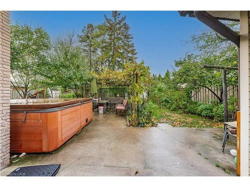 152 Kinzie Avenue, Kitchener, ON - Outdoor