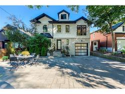 43 South Kingsway Way  Toronto, ON M6S 3T2