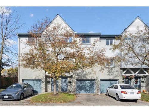 5-589 Beechwood Drive, Waterloo, ON - Outdoor