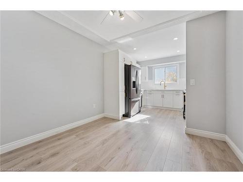 5-589 Beechwood Drive, Waterloo, ON - Indoor Photo Showing Other Room