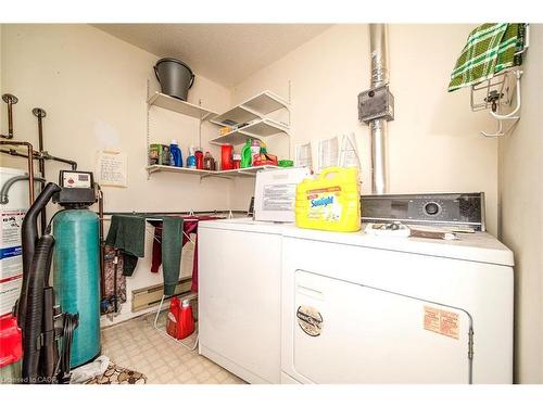 217-456 Janefield Avenue, Guelph, ON - Indoor Photo Showing Laundry Room