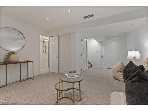 724 Angler Way, Waterloo, ON - Indoor Photo Showing Other Room