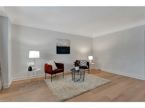 131 East 42Nd Street, Hamilton, ON - Indoor