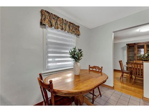 131 East 42Nd Street, Hamilton, ON - Indoor Photo Showing Dining Room