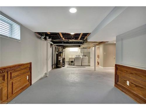 131 East 42Nd Street, Hamilton, ON - Indoor Photo Showing Basement
