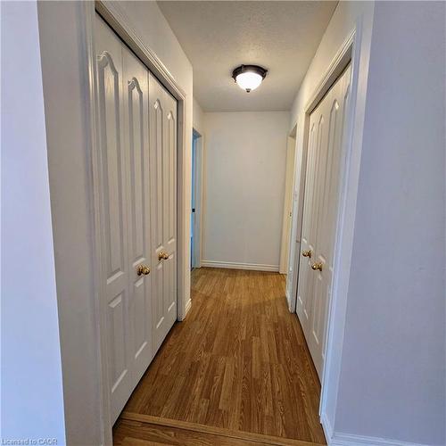 5-10 Isherwood Avenue, Cambridge, ON - Indoor Photo Showing Other Room