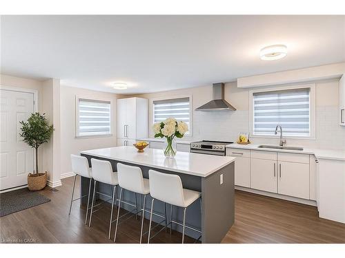 194 Pleasant Avenue, Toronto, ON - Indoor Photo Showing Kitchen With Upgraded Kitchen