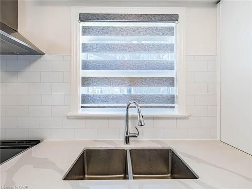 194 Pleasant Avenue, Toronto, ON - Indoor Photo Showing Kitchen With Double Sink