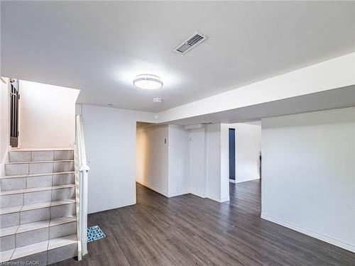 194 Pleasant Avenue, Toronto, ON - Indoor Photo Showing Other Room