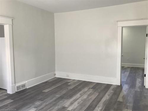 3-90 Kent Street S, Simcoe, ON - Indoor Photo Showing Other Room