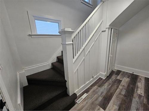 3-90 Kent Street S, Simcoe, ON - Indoor Photo Showing Other Room