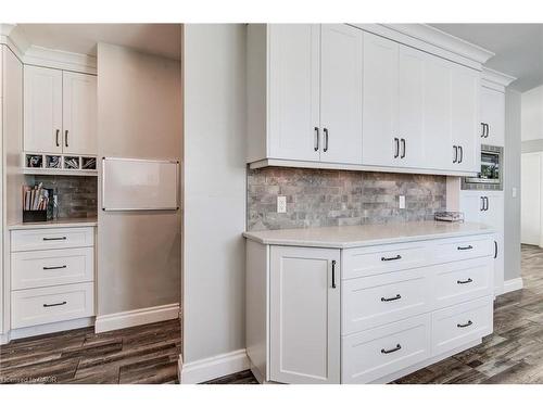 59 Washington Street E, Washington, ON - Indoor Photo Showing Kitchen
