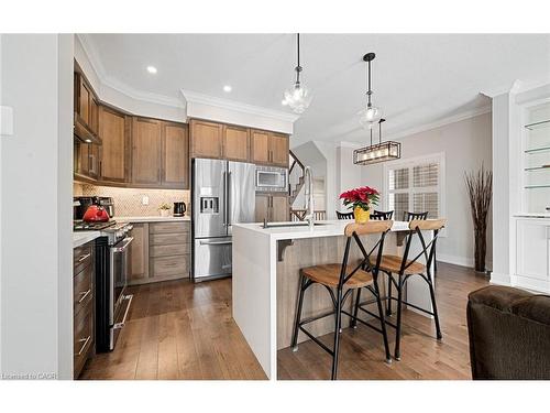 24-2086 Ghent Avenue, Burlington, ON - Indoor Photo Showing Kitchen