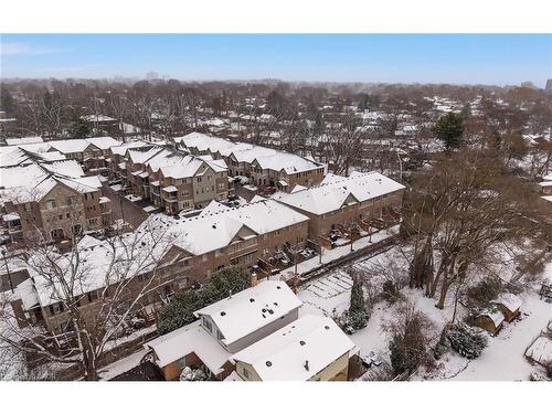 24-2086 Ghent Avenue, Burlington, ON - Outdoor With View