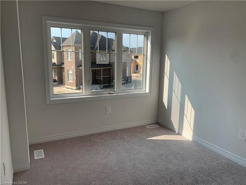 88 Edminston Drive, Centre Wellington, ON - Indoor Photo Showing Other Room