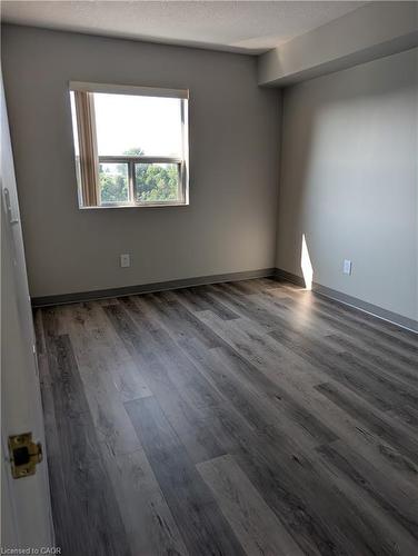 706-736 Old Albert Street, Waterloo, ON - Indoor Photo Showing Other Room