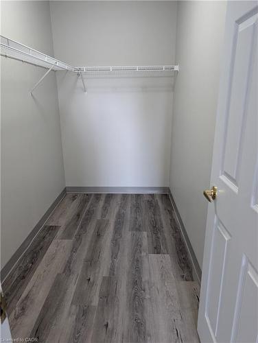 706-736 Old Albert Street, Waterloo, ON - Indoor With Storage