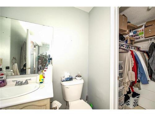 115-456 Janefield Avenue, Guelph, ON - Indoor Photo Showing Bathroom