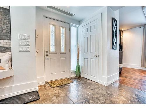 383 Campbell Street, Lucknow, ON - Indoor Photo Showing Other Room