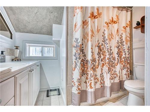 383 Campbell Street, Lucknow, ON - Indoor Photo Showing Bathroom