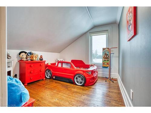383 Campbell Street, Lucknow, ON - Indoor Photo Showing Garage