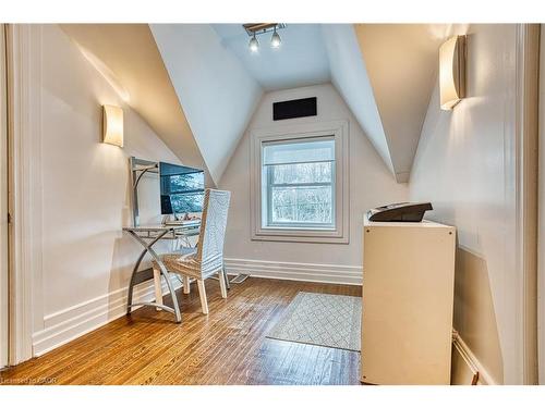 383 Campbell Street, Lucknow, ON - Indoor