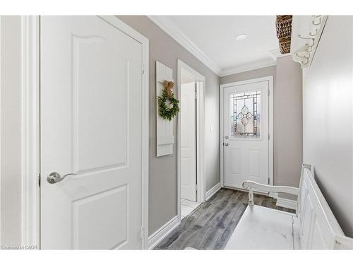 89 Erin Avenue, Hamilton, ON - Indoor Photo Showing Other Room