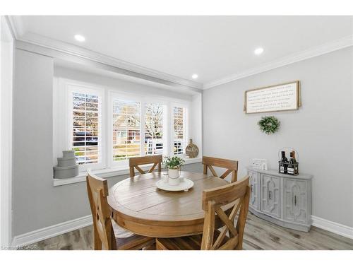 89 Erin Avenue, Hamilton, ON - Indoor Photo Showing Dining Room